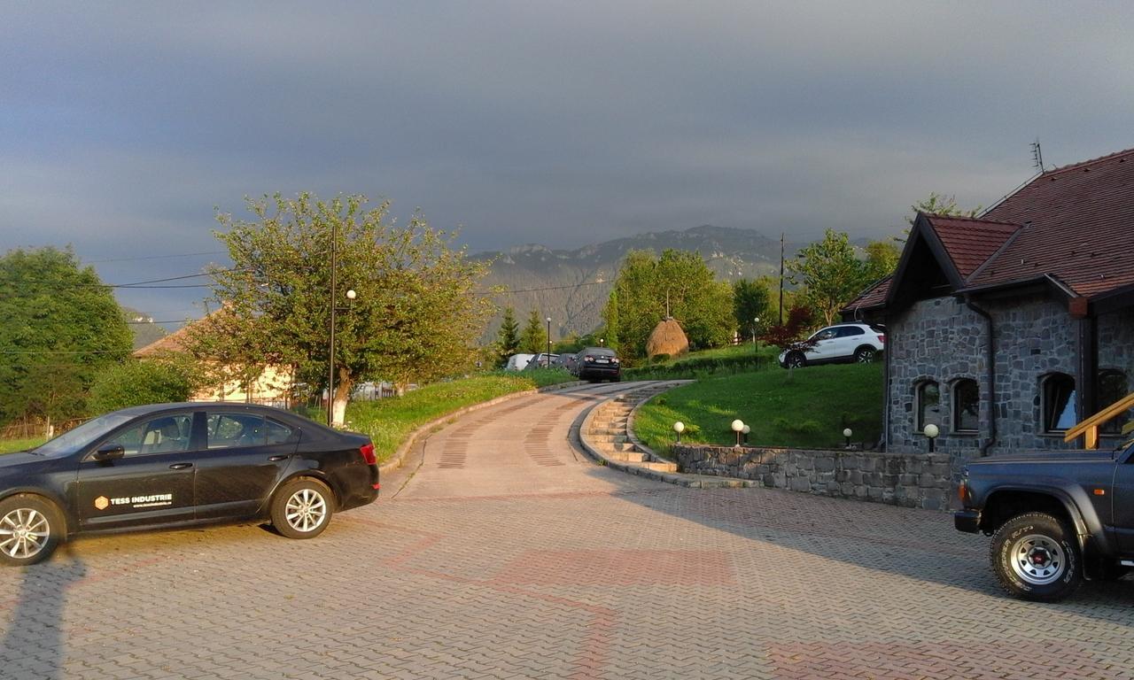 Hotel Sofia Bran  Exterior foto